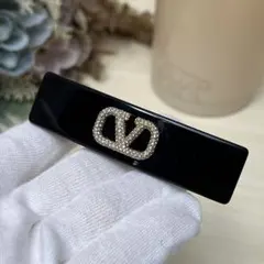 2025年最新】VALENTINO ヘアピンの人気アイテム - メルカリ