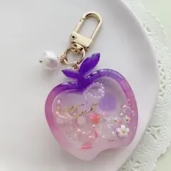 りんご キーホルダー オイル入り シェイカー レジン ハンドメイド