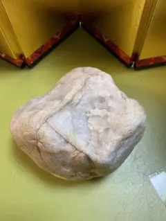 糸魚川168 翡翠 94g ヒスイ 原石 鑑賞石 自然石 誕生石 鉱物 鉱石