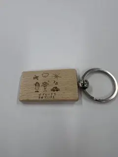 写真印刷　名入れ　お名前　キーホルダー　木製　ネームタグ✨