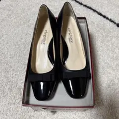 卑弥呼elegance 黒 リボン付き ポインテッドトゥパンプス