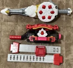 仮面ライダーガヴ　変身ベルトガヴ　DXガヴホイッピア＆ケーキングゴチゾウ