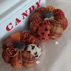 ⭐アメリカンカントリー雑貨♥️木製まん丸りんごのおめかし家族②✳️トレー付き✳️ ⭐アメリカンカントリー雑貨♥️木製まん丸りんごのおめかし家族