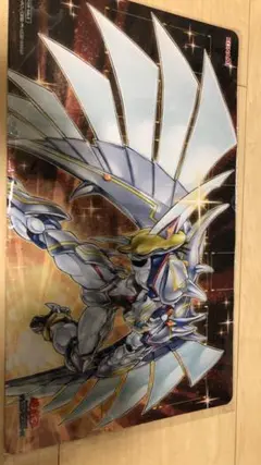 中国限定 E・HERO シャイニング・ネオス・ウィングマン プレイマット 遊戯王 シャイニングネオスウィングマン ハーフプレイマット