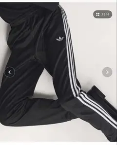 adidas Originals トラックパンツ