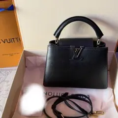 即購入OK ブラック ショルダーバッグ