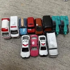 Item thumbnail for item e73aafe6-3496-49b7-902b-692c2b50cbb5