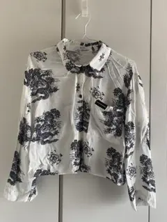 Bershka ドラゴン柄 長袖シャツ Mサイズ