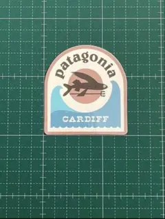 patagonia CARDIFF ステッカー　パタゴニア　カーディフ
