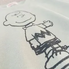 美品♥PEANUTS♥長袖プリントトレーナー【M】薄緑スリット リブ袖コットン混