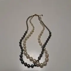 ホワイトとグレーのパール二重ネックレス ￥１２００→￥１０００に値下げしました❗