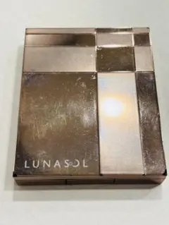 LUNASOL ルナソル　アイシャドウスリーディメンショナルアイのサムネイル