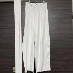 w closet　ジーンズ　ホワイトのサムネイル