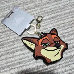 新品 ディズニーストア ズートピア ニック・ワイルド キーホルダー