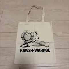 ユニクロ　カウズ　トートバッグ