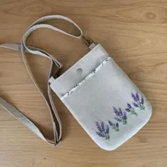 手刺繍　ミニショルダーバック　スマホショルダー　ハンドメイド