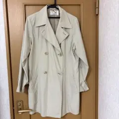 ベージュ スプリングコートM