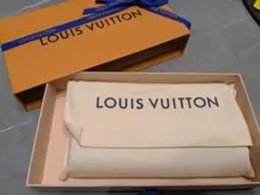 ルイヴィトン エピ ジッピー・ウォレット ノワール M68755 長財布