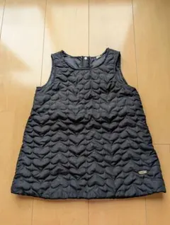 ブラックキルティングノースリーブワンピース