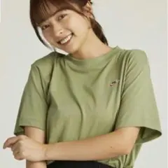 Nike オリーブグリーン Tシャツ