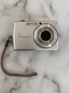 CASIO EXILIM 7.2メガピクセル コンパクトデジタルカメラ　ジャンク CASIO Exilim7.2メガピクセル コンパクトデジタルカメラ - メルカリ