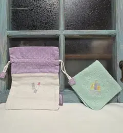 CLINIQUE ノベルティ巾着袋&タオルハンカチ