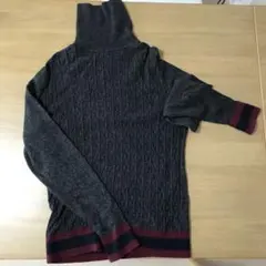 TOMMY HILFIGER ニット