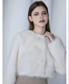 Riu新品未使用タグ付きFur short coatホワイト