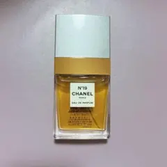 CHANEL N°19 オードパルファム 35ml
