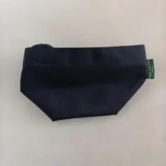【美品】エルベシャプリエ　黒　舟形ポーチ