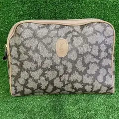 YSL イヴ・サンローラン　レオパード柄 クラッチバッグ 中型のサムネイル