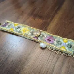 刺繍花柄デザインブレスレット