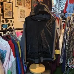 Item thumbnail for item 02dfad8f-d9a0-492a-9df8-5857111466c3