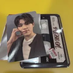 treasure ジョンウ popup カードファイル トレカ