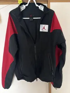 JORDAN ナイロンジャケット ブラック レッド　NIKE