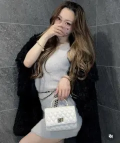 アベイル❤ホワイト 2Wayチェーンウォレットバッグ SUREVE×Shokoのサムネイル