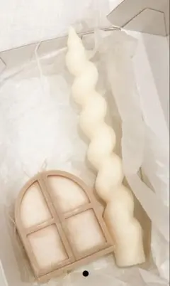 スパイラルキャンドルと窓型キャンドルセット