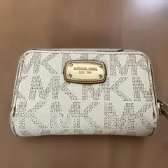 MICHAEL KORS ロゴ入りキーケース ベージュ