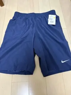 【NIKE】ユーティリティー ヒーロースタイル9ボレーショーツのサムネイル