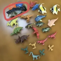 コン@提示額が予算上限です様専用ページ恐竜と海洋生物のフィギュアセット