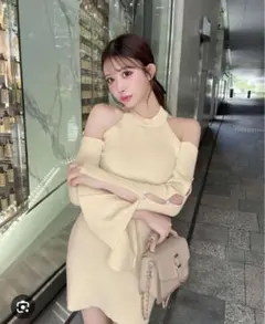 cherimi オープンショルダービジューニットワンピース アイボリー S