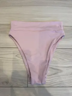 ALEXIA STAM ビキニ