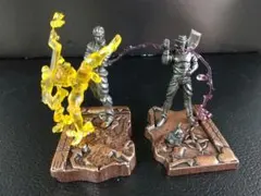 ジョジョの奇妙な冒険 メタル&クリアフィギュア 二体セット 非売品