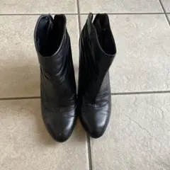 ナインウエスト☆ショートブーツ　ブラック　24.5