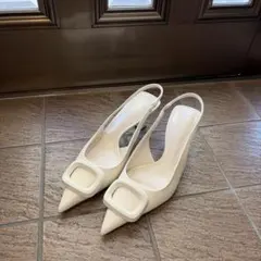 【美品】ZARA ホワイト ポインテッドトゥ ミュール　36