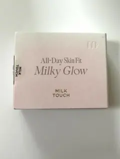MILK TOUCH ADグロウクッション 02 VANILLA IVORYのサムネイル