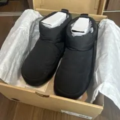 UGG ブラック ショートブーツ　CLASSIC MAXI MINI 23センチ