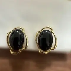極美品　黒いオーバルストーン　ゴールドフープイヤリング　No.4