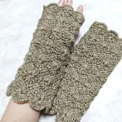 59 あったかハンドウォーマー アームウォーマー 手袋 ベージュ　指なし