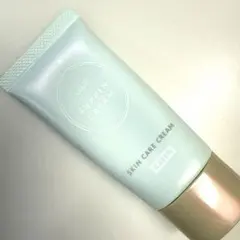 クラブすっぴんクリームCのサムネイル